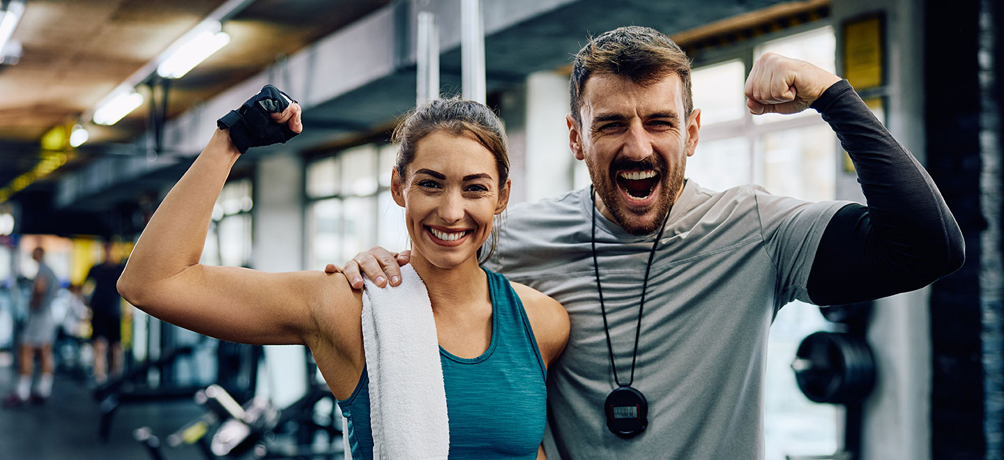 Stoked Villa Sport Couple